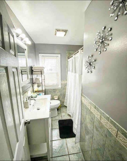 Adorable&Cozy Suburban Home Mins From Dwtn/Airport Rochester Exterior photo